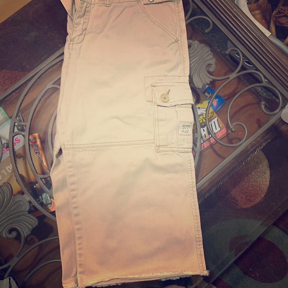 Capri pants